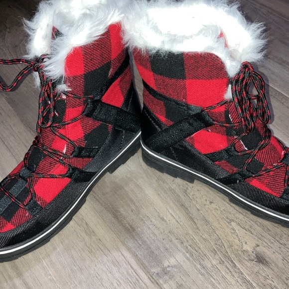Maurices Wendy Winter Boot with Faux Fur NWOT - Picture 2 of 11